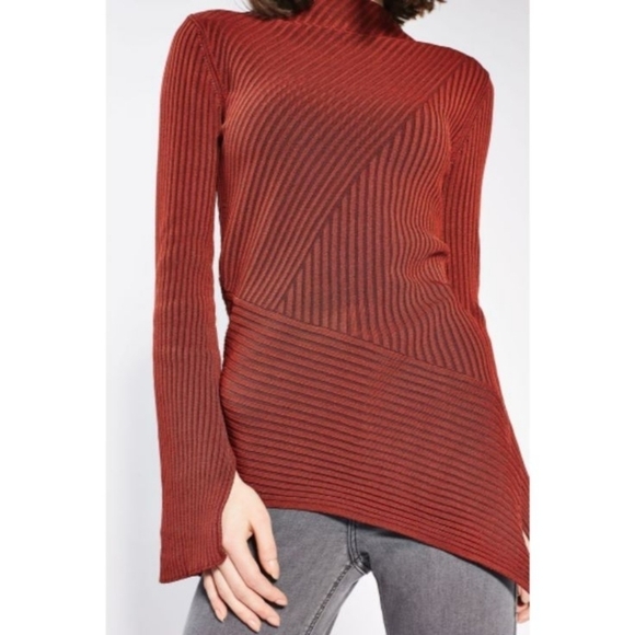 NWT TOPSHOP Asymmetrical Ribbed Sweater - Picture 3 of 15